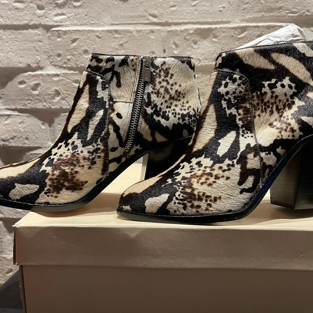NEW Loeffler Randall Calf Hair Ankle Boots 8 - Picture 2 of 16